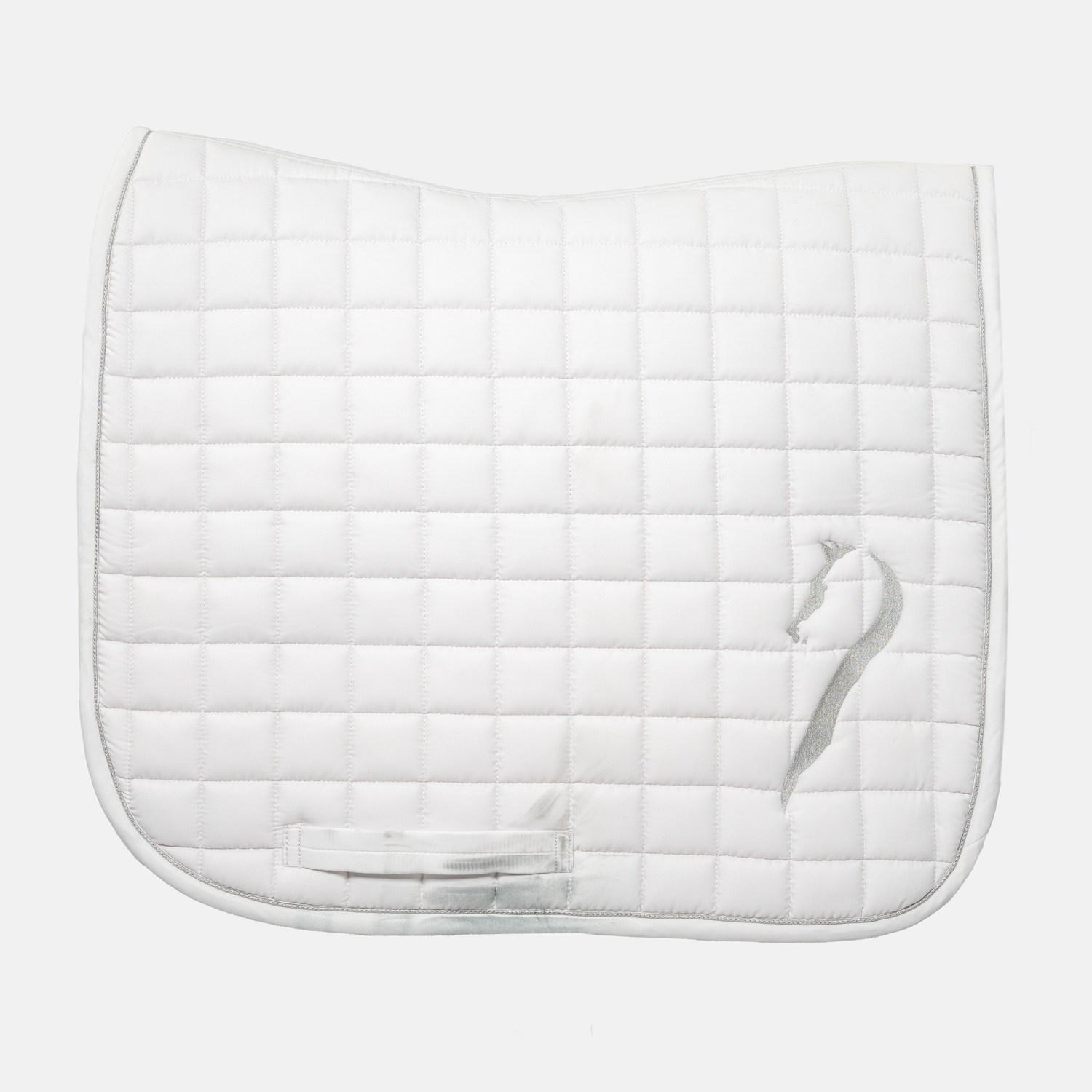 Antares-Sellier-Tapis-De-Dressage-Nouveaux-Logo-Blanc-cheval-occasion-1 Antares Sellier - Tapis De Dressage Nouveaux Logo Blanc – Image 1